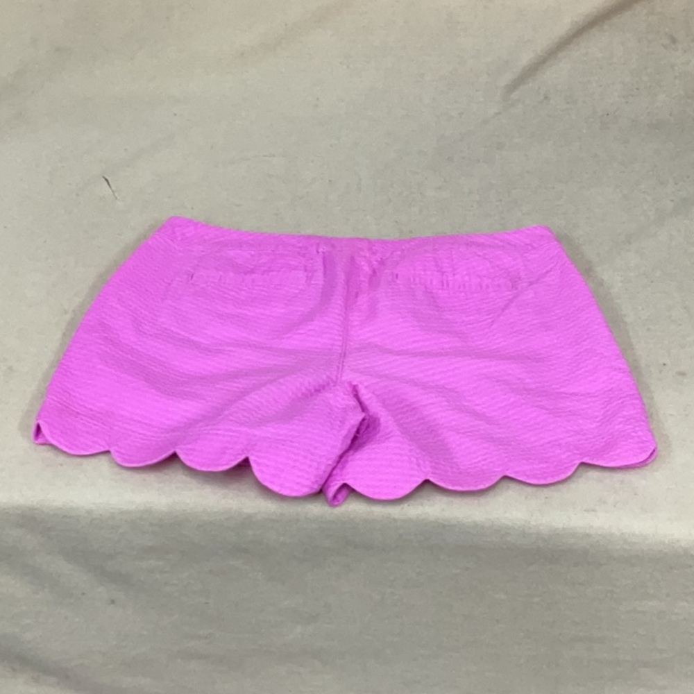 EUC Woman’s Lilly Pulitzer the buttercup shorts - Picture 4 of 5